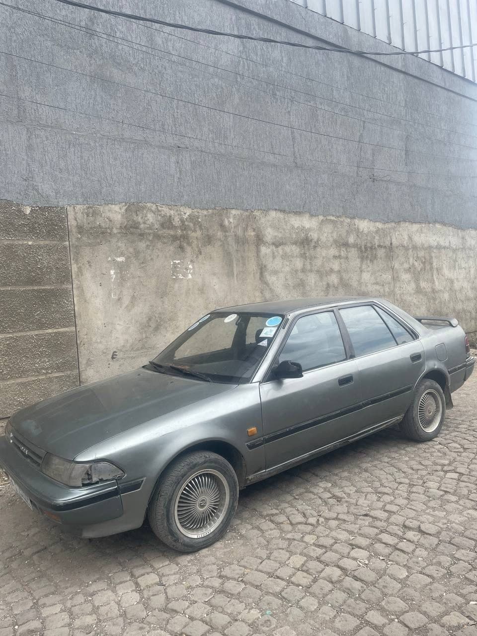 Toyota carina 1990