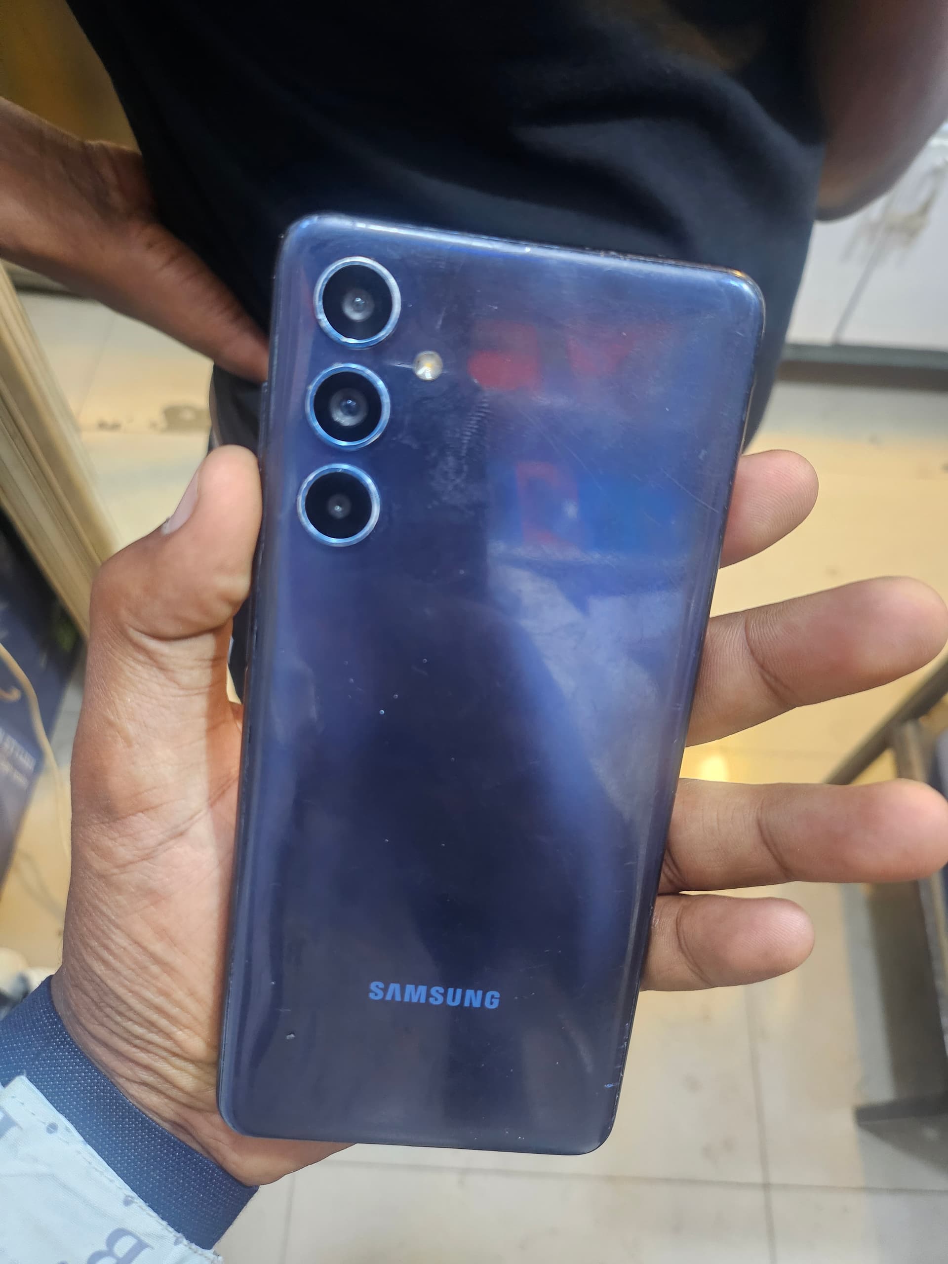 Samsung F54