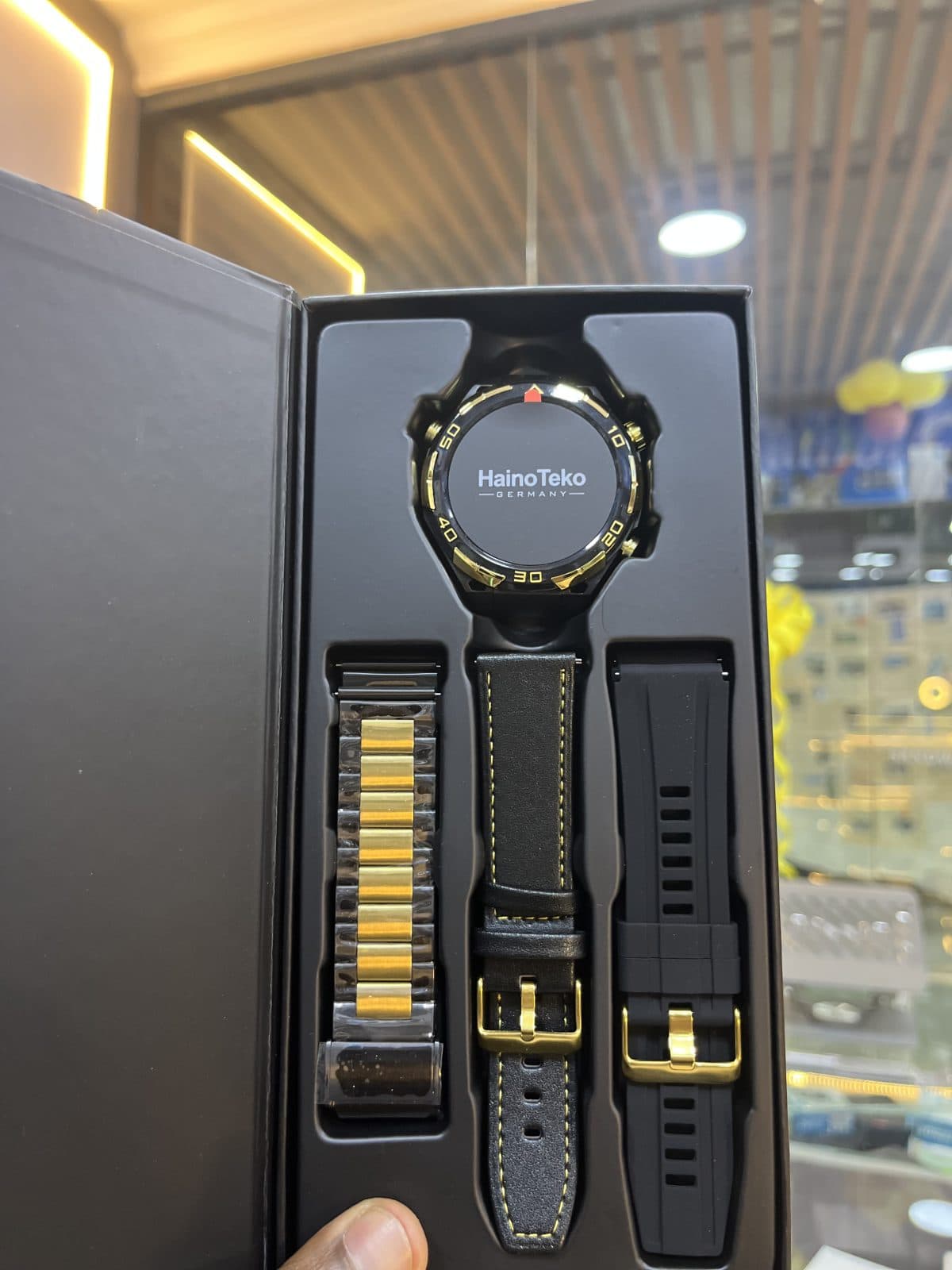Haino Teko RW-70 Waterproof Smartwatch