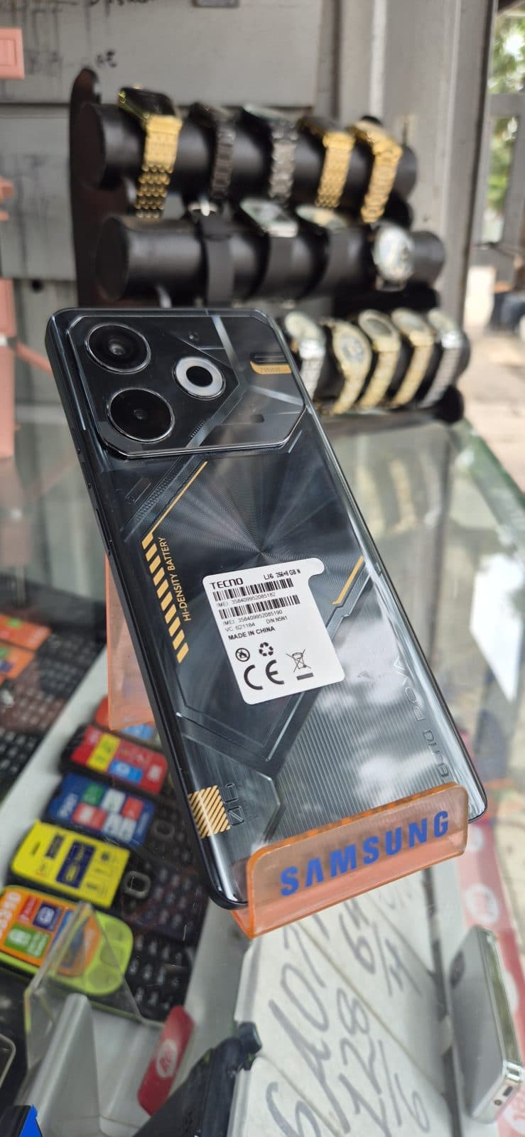 Tecno pova neo 6  256/8. 7000mah