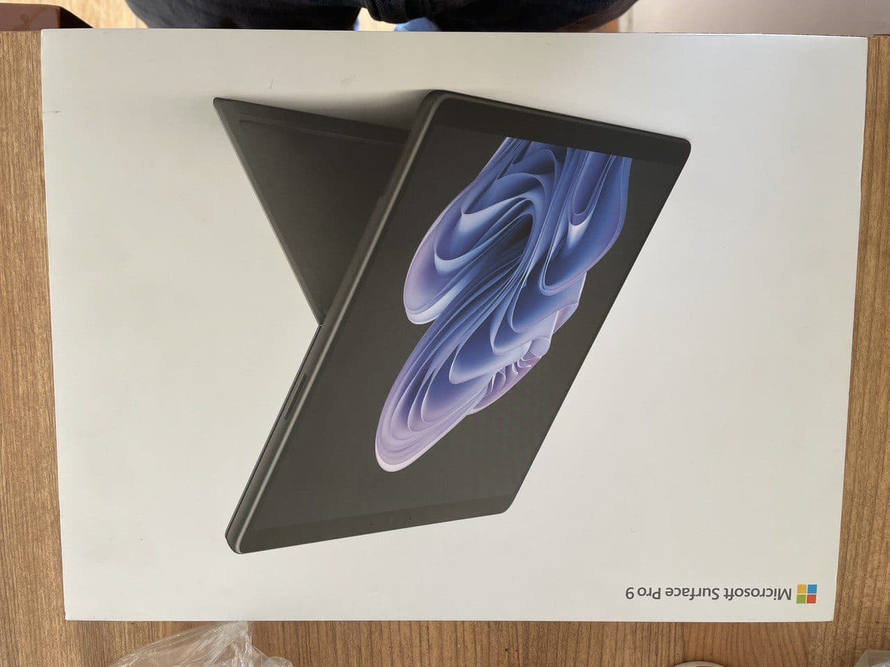 Brand New Surface pro 9