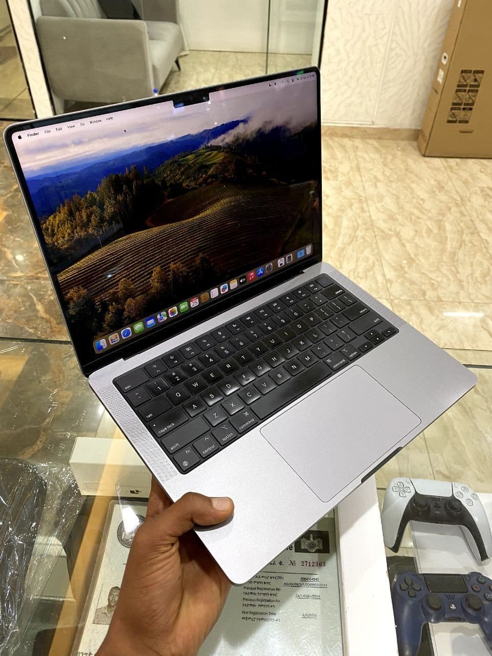 MacBook Pro M3(2023)