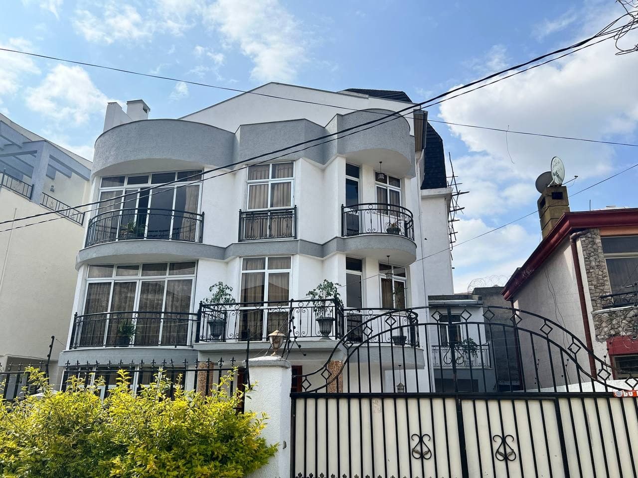 Furnished house for rent