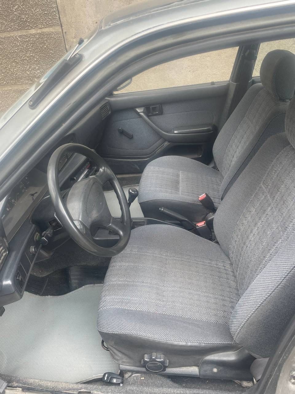 Toyota carina 1990