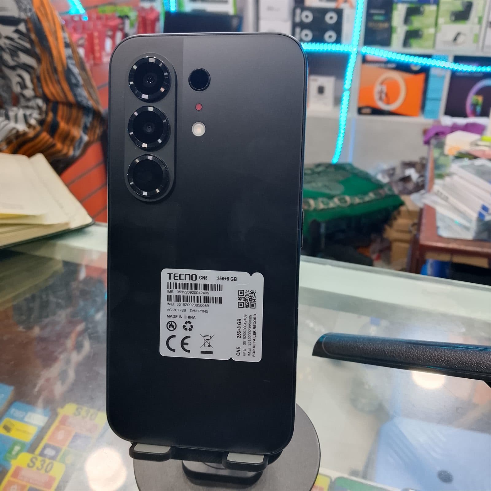 Brand New camon 50.  256gb.  6150 battery