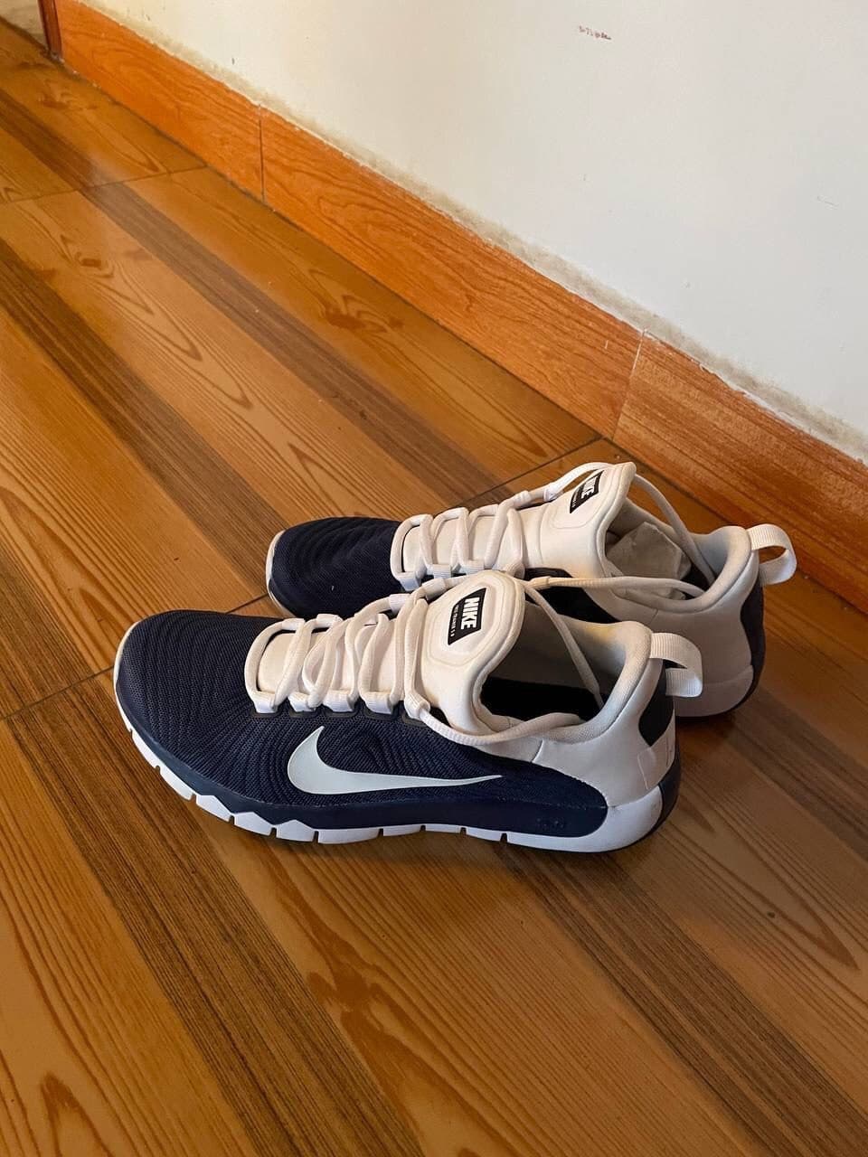 Nike